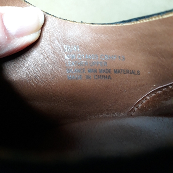 Korks by Kork-Ease Buckled Detail Booties Leather Wrapped Heel Size 9.5-41 - Picture 8 of 11